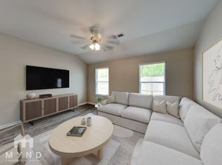 155 Hunters Cv, Odenville, AL 35120