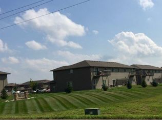 121 S Heritage Ct, Brandon, SD 57005