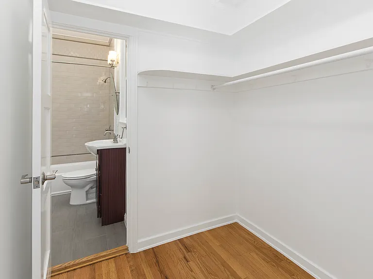 1700 Broadway Street — Photo 5