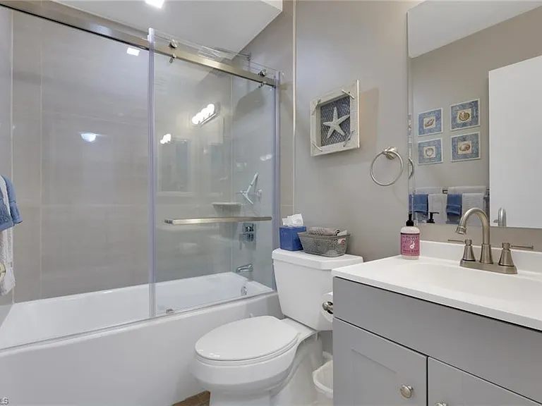 26340 Hickory Blvd #302 — Photo 11
