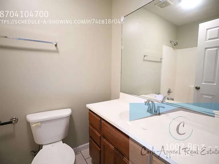 1007 Belt St #3 — Photo 2