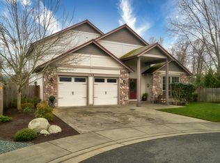 1365 SW Spruce St, Grants Pass, OR 97526