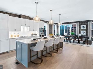 909 Fairfax St, Alexandria, VA 22314