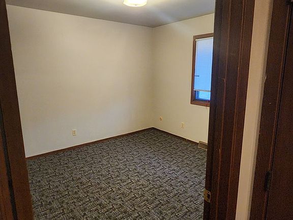 5th image of 1014 N Church St #2