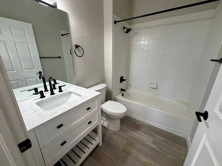 4902 29th St #9A — Photo 16