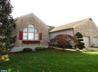 37 Halloran Ct, Hockessin, DE 19707