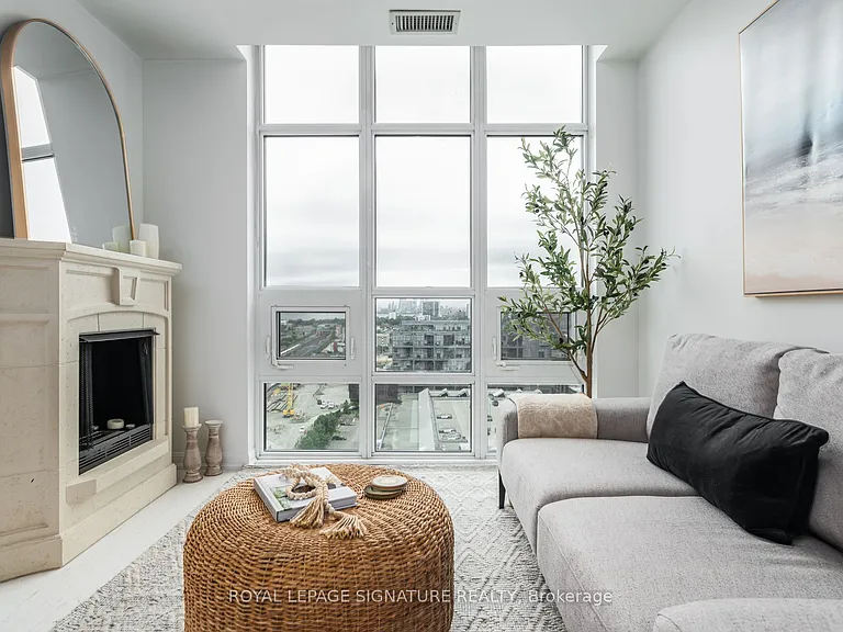 85 E Liberty St #1703 — Photo 8