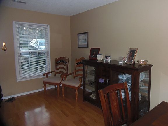 5th image of 2106 Cottage Pl