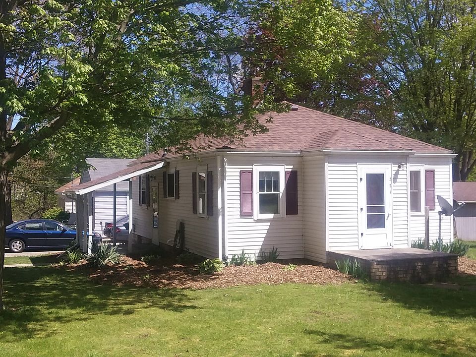 2nd image of 321 N Main St