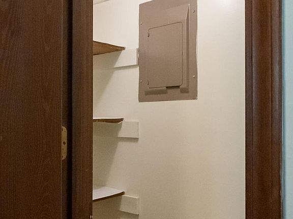 5th image of 3526 Wilson Ave APT B