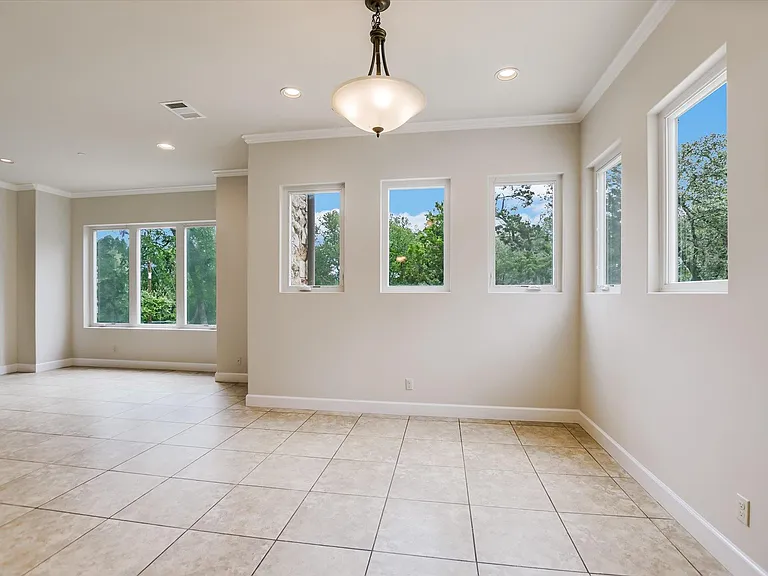 11 Inwood Cir — Photo 12