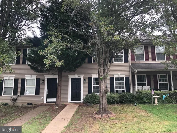 9947 Matti Hill Ct, Fredericksburg, VA 22408
