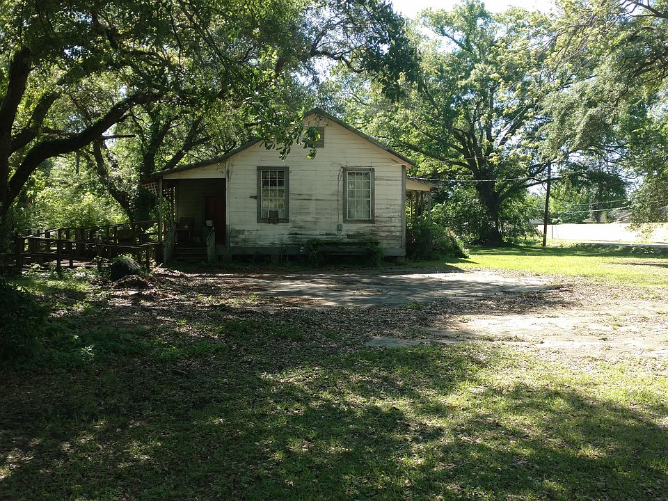1st image of 1535 W Highland Dr