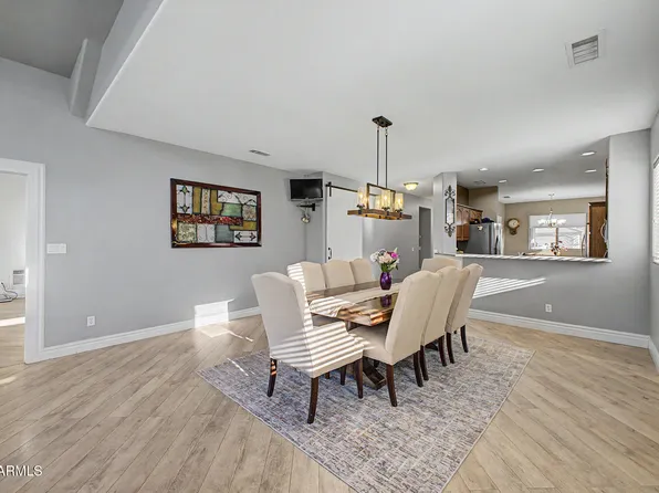 17082 W NORTHAMPTON Road, Surprise, AZ 85374