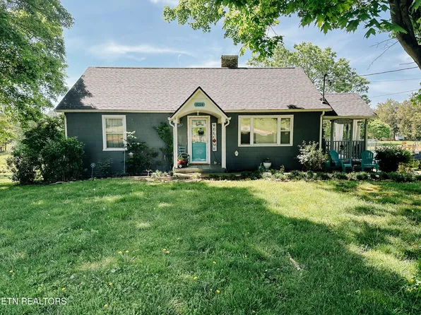 8214 E Emory Rd, Corryton, TN 37721