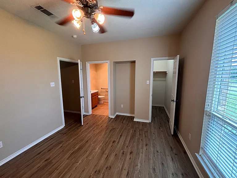 985 Underwood Rd — Photo 9
