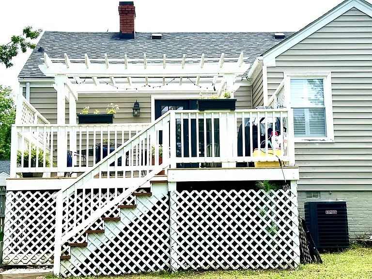 1210 Foxcroft Rd — Photo 27