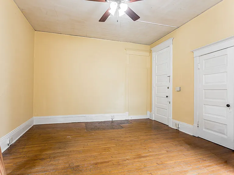 938 Fortwood St #2 — Photo 9