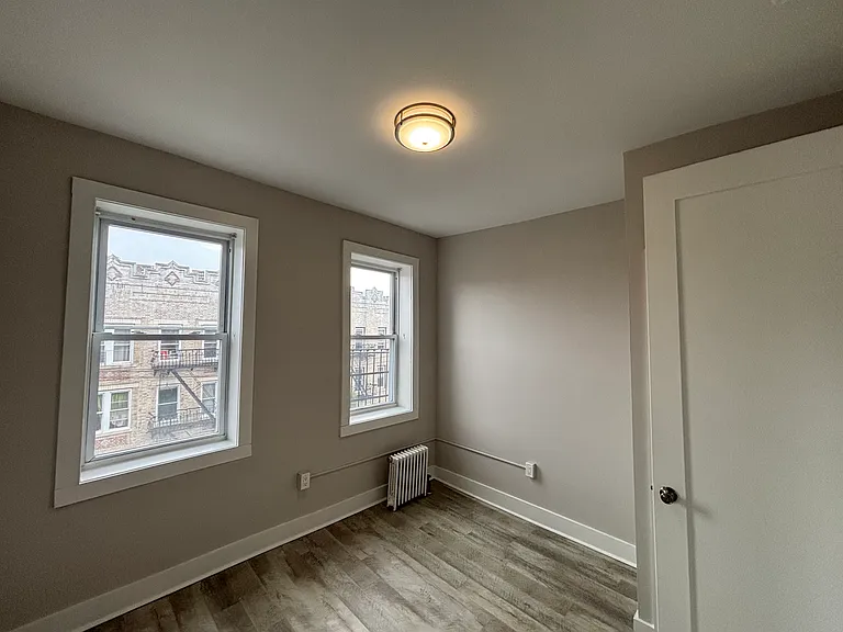 303 58th St #17 — Photo 5