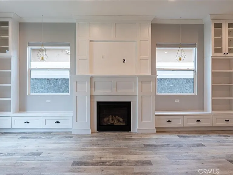 6940 Peach Ave — Photo 19