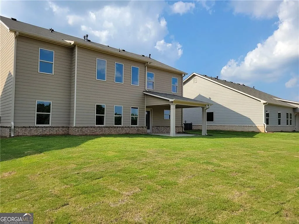 5 bed, 4.0 bath, 2858 sqft, $3,450 — Photo 4