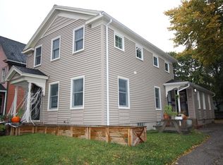 20 Alexander St, Rochester, NY 14620