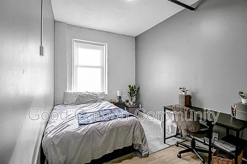30 Water St Photo 1