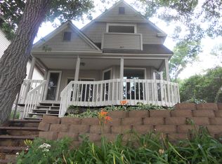 2060 E Medicine Lake Blvd, Plymouth, MN 55441