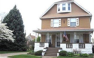 1st image of 3900 E 43rd St