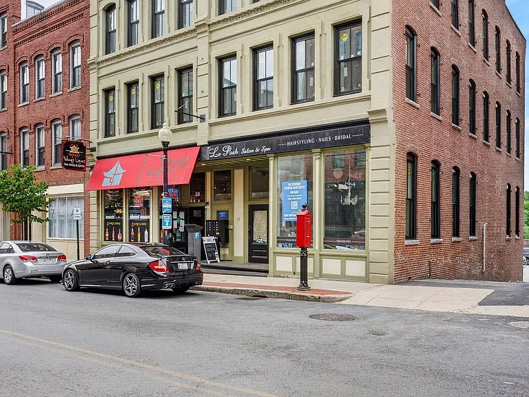 38-42 Washington St — Photo 21