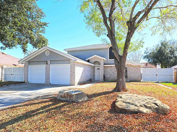 3rd image of 1329 Kimberly Dr