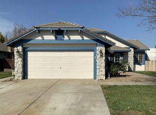 421 Tahoe St, Manteca, CA 95337