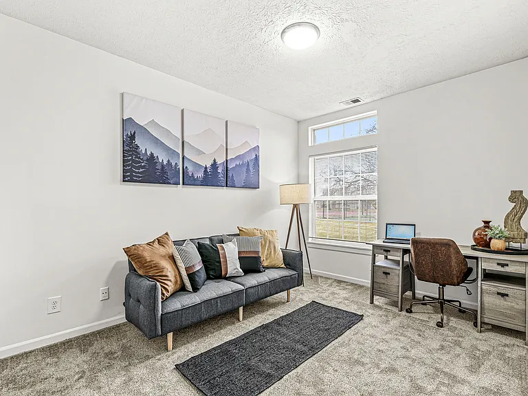Buffalo Creek Apartments — Photo 20
