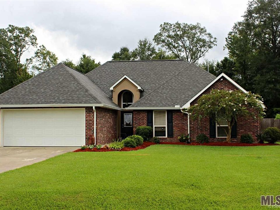 1st image of 8181 Versailles Ave