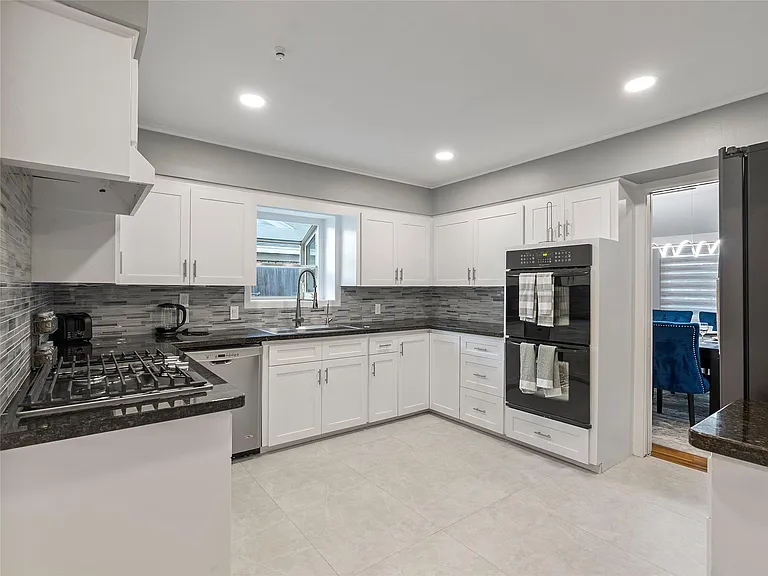 4119 Mischire Dr — Photo 7