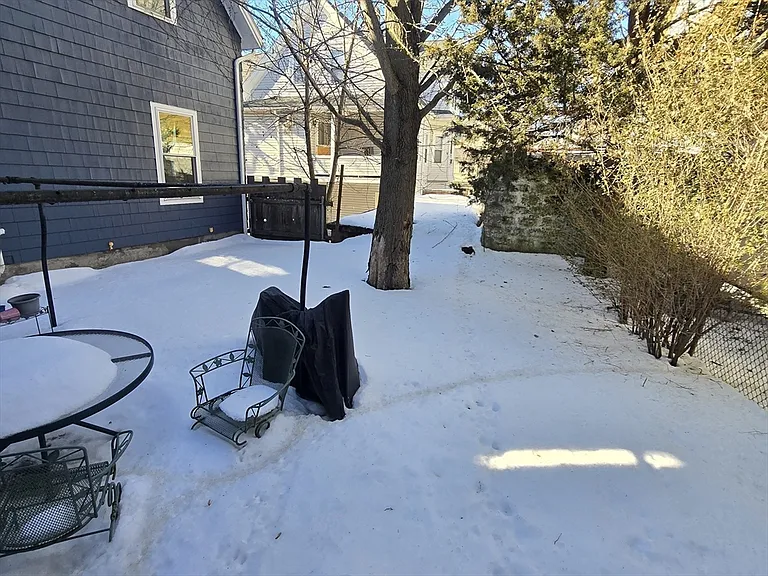 20 Mossland St #3 — Photo 8