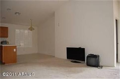 2nd image of 1573 E Jeanne Ln