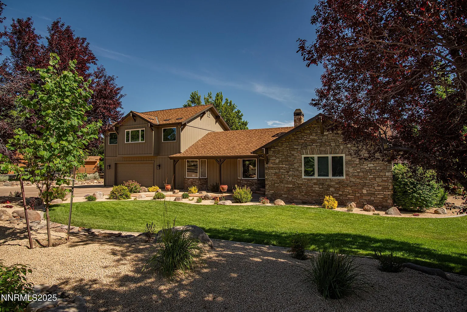 15045 Heathcliff Dr photo 1