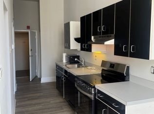 Third Quarter, Philadelphia, PA 19106