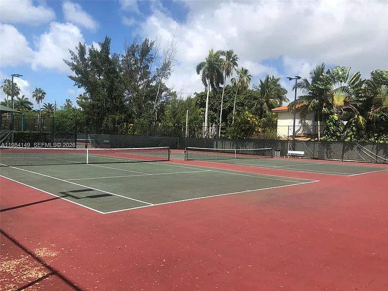 265B Palm Ave — Photo 23