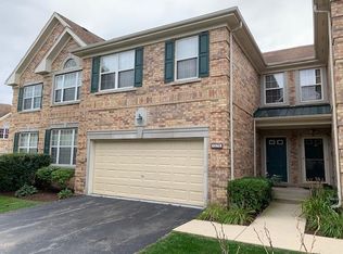 1270 Sarah Blvd, Vernon Hills, IL