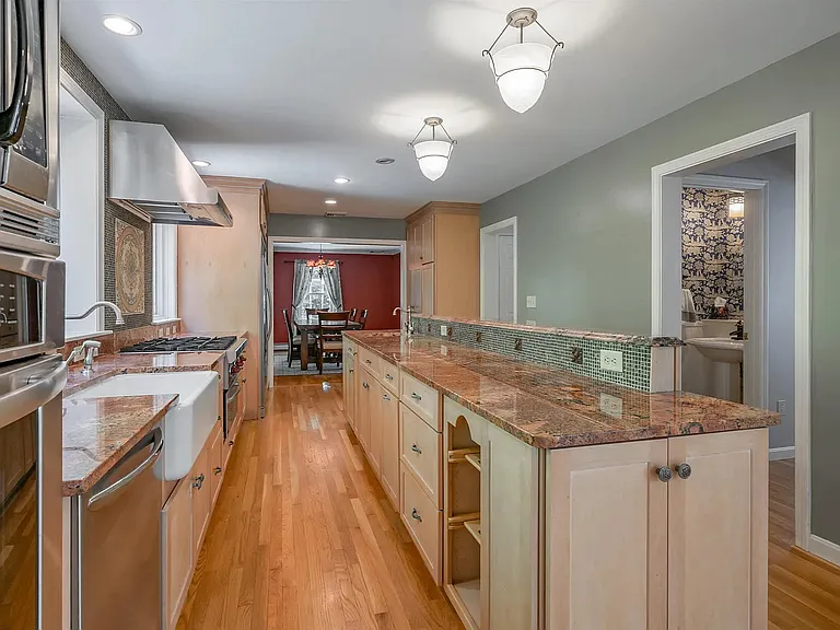 67 Sargent Rd — Photo 22