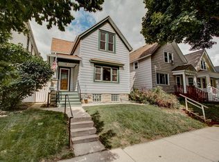 2475 S Austin St, Milwaukee, WI 53207