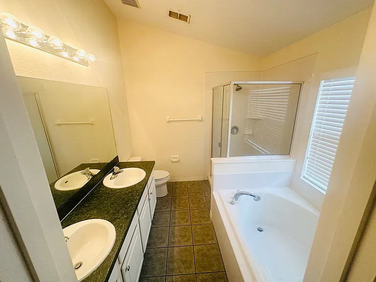 9988 Portofino Dr — Photo 7
