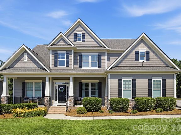 3rd image of 10809 Brandie Meadow Ln