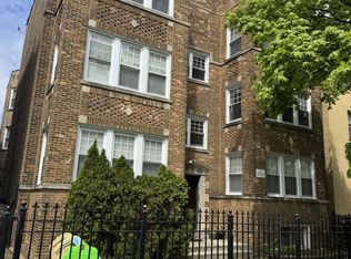 Tinas Towers - 4950 - G, Chicago, IL 60625