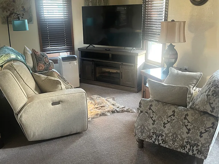 5190 Berg Rd #2 — Photo 8