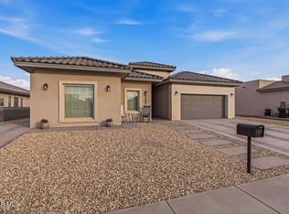 2084 Santa Isabella St, Sunland Park, NM 88063