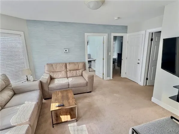 10 Maple Ave, 10 Maple Ave APT 2, Cortland, NY 13045