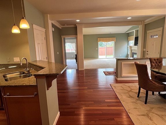 5th image of 3765 Simmons Heights Lane SW